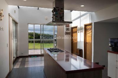 Casa de 5 alcobas en venta en Yerbabuena, Chía, 458 m² · foto 16 de 20