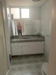 Apartamento en venta en Los Rosales, Bogotá · foto 17 de 18