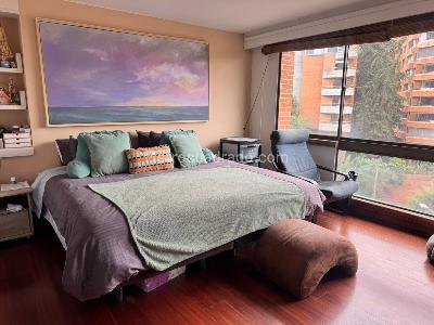Apartamento de 4 alcobas en venta en Los Rosales, Bogotá, 165 m² · foto 6 de 18