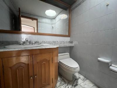 Apartamento en venta en Chico Norte, Bogotá · foto 9 de 20