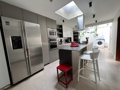 Casa en venta en Santa Barbara, Bogotá · foto 10 de 20
