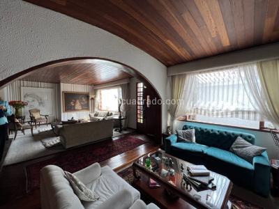Casa en venta en Santa Barbara, Bogotá · foto 7 de 20