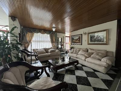 Casa de 5 alcobas en venta en Salitre, Bogotá, 350 m² · foto 2 de 20