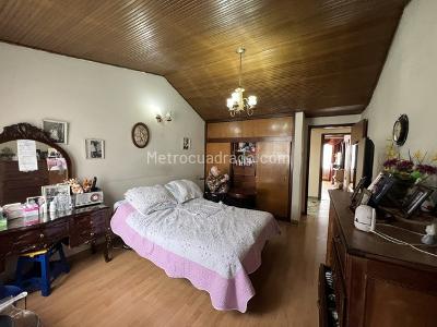 Casa de 5 alcobas en venta en Salitre, Bogotá, 350 m² · foto 16 de 20