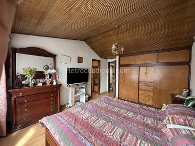 Casa de 5 alcobas en venta en Salitre, Bogotá, 350 m² · foto 19 de 20