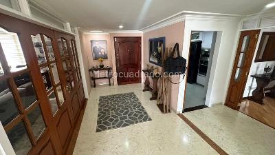 Apartamento de 3 alcobas en venta en Santa Barbara, Bogotá, 185 m² · foto 17 de 17
