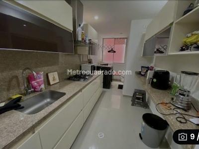 Apartamento de 3 alcobas en venta en Cedritos, Bogotá, 111 m² · foto 4 de 12