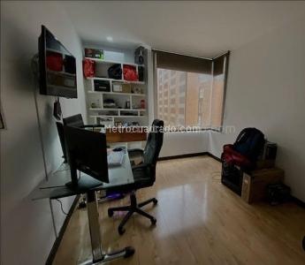 Apartamento de 3 alcobas en venta en Cedritos, Bogotá, 111 m² · foto 9 de 12