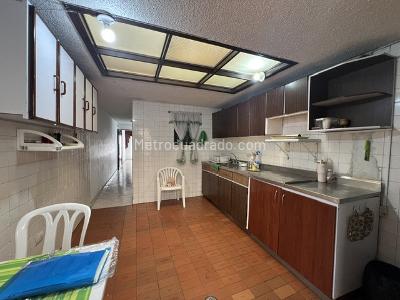 Casa en venta en Pontevedra, Bogotá · foto 12 de 20