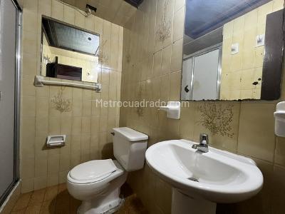 Casa en venta en Pontevedra, Bogotá · foto 17 de 20