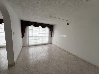 Casa en venta en Pontevedra, Bogotá · foto 20 de 20