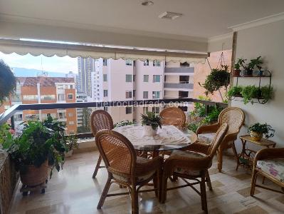 Apartamento de 4 alcobas en venta en Cabecera Del Llano, Bucaramanga, 217 m² · foto 6 de 20