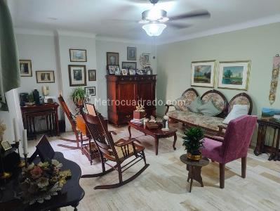 Apartamento de 4 alcobas en venta en Cabecera Del Llano, Bucaramanga, 217 m² · foto 19 de 20