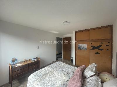 Apartamento en venta en Quinta Paredes, Bogotá · foto 12 de 19