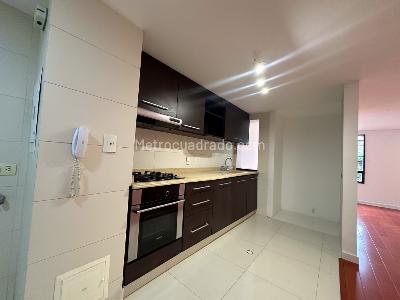 Apartamento en venta en Santa Barbara Central, Bogotá · foto 5 de 15