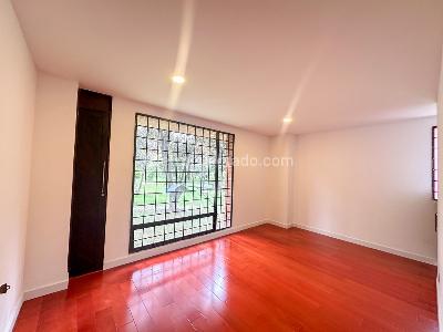 Apartamento en venta en Santa Barbara Central, Bogotá · foto 7 de 15