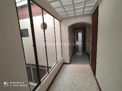 Casa en venta en La Esmeralda, Bogotá · foto 16 de 19