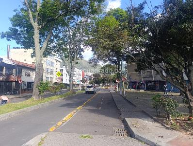 Casa de 5 alcobas en venta en Galerias, Bogotá, 857 m² · foto 8 de 14