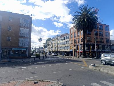 Casa de 5 alcobas en venta en Galerias, Bogotá, 857 m² · foto 9 de 14