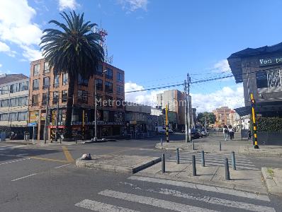 Casa de 5 alcobas en venta en Galerias, Bogotá, 857 m² · foto 11 de 14