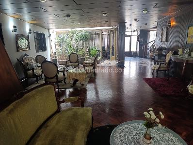 Casa de 5 alcobas en venta en Galerias, Bogotá, 553 m² · foto 4 de 17