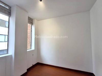 Apartamento de 2 alcobas en arriendo en Chapinero Alto, Bogotá, 64 m² · foto 4 de 15