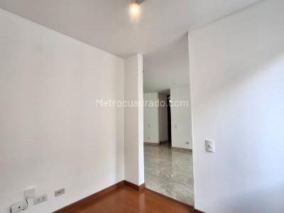 Apartamento de 2 alcobas en arriendo en Chapinero Alto, Bogotá, 64 m² · foto 5 de 15