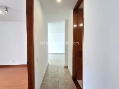Apartamento de 2 alcobas en arriendo en Chapinero Alto, Bogotá, 64 m² · foto 7 de 15