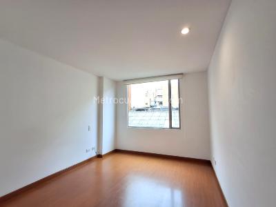 Apartamento de 2 alcobas en arriendo en Chapinero Alto, Bogotá, 64 m² · foto 11 de 15