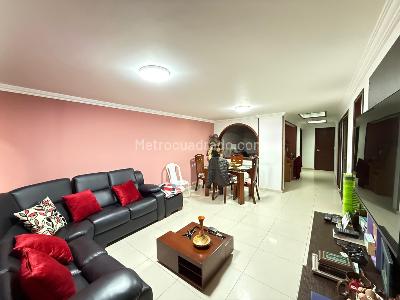 Apartamento de 5 alcobas en venta en Pradera Norte, Bogotá, 91 m² · foto 11 de 20