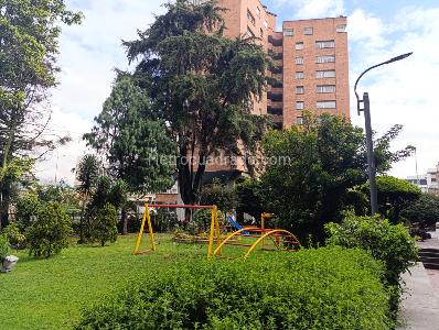 Apartamento de 3 alcobas en venta en Gran America, Bogotá, 126 m² · foto 2 de 20