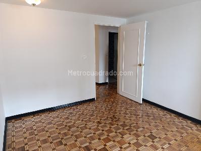 Apartamento de 3 alcobas en venta en Gran America, Bogotá, 126 m² · foto 17 de 20