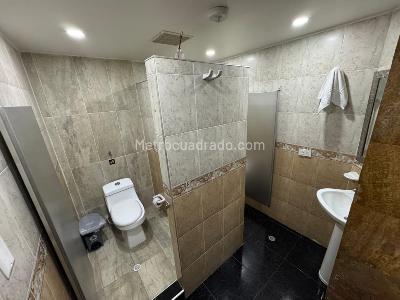 Casa de 5 alcobas en venta en El Recuerdo, Bogotá, 423 m² · foto 12 de 20