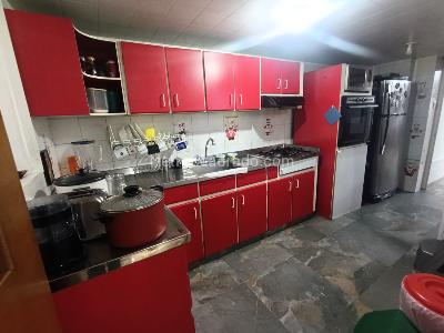 Casa de 5 alcobas en venta en Los Alcazares, Bogotá, 368 m² · foto 8 de 20