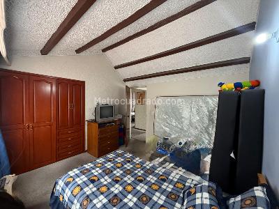 Casa en venta en Villa Magdala, Bogotá · foto 10 de 18