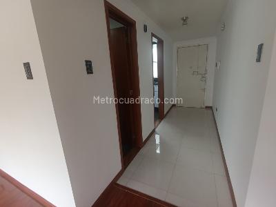 Apartamento en venta en La Soledad, Bogotá · foto 3 de 17