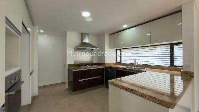 Casa de 3 alcobas en venta en Conjunto Torremolinos, Bogotá, 191 m² · foto 5 de 20