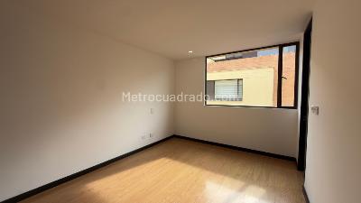 Casa de 3 alcobas en venta en Conjunto Torremolinos, Bogotá, 191 m² · foto 10 de 20