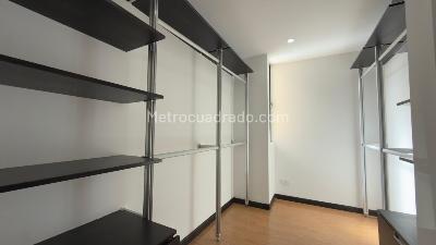 Casa de 3 alcobas en venta en Conjunto Torremolinos, Bogotá, 191 m² · foto 17 de 20
