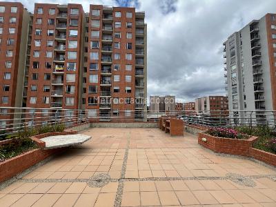 Apartaestudio en venta en Gran Granada, Bogotá, 32 m² · foto 10 de 12