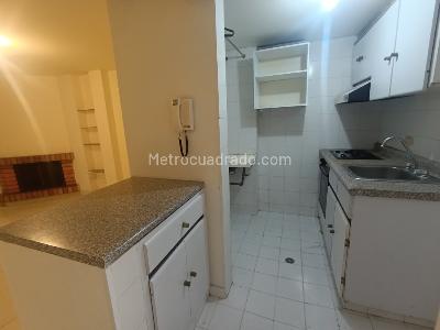 Apartamento en venta en Galerias, Bogotá · foto 7 de 13