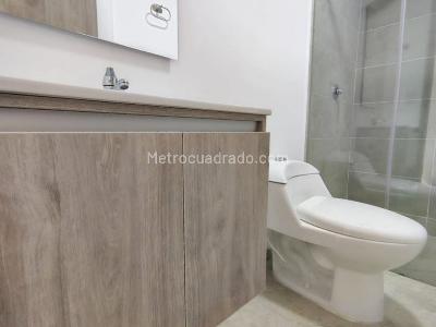 Apartaestudio en arriendo en Quinta Paredes, Bogotá, 31 m² · foto 6 de 9