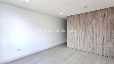 Apartamento de 2 alcobas en arriendo en Quinta Paredes, Bogotá, 55 m² · foto 8 de 12