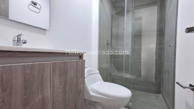 Apartamento de 2 alcobas en arriendo en Quinta Paredes, Bogotá, 55 m² · foto 9 de 12