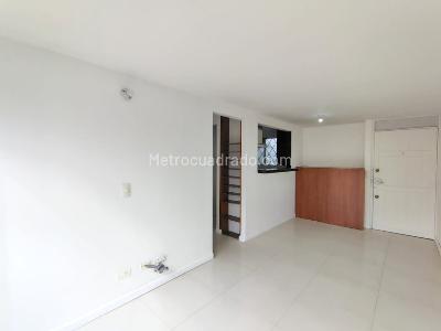 Apartamento de 3 alcobas en arriendo en Modelo Norte, Bogotá, 62 m² · foto 2 de 12