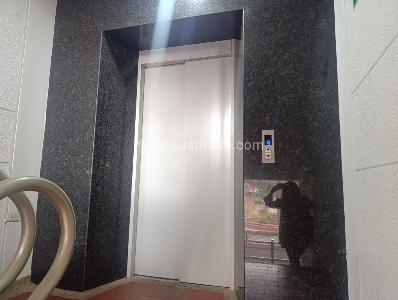 Apartamento de 4 alcobas en venta en Rafael Nuñez, Bogotá, 88 m² · foto 3 de 18