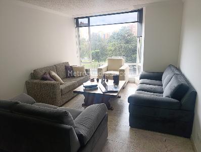 Apartamento de 4 alcobas en venta en Rafael Nuñez, Bogotá, 88 m² · foto 4 de 18