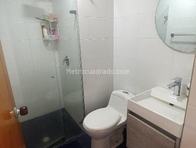 Apartamento de 4 alcobas en venta en Rafael Nuñez, Bogotá, 88 m² · foto 12 de 18