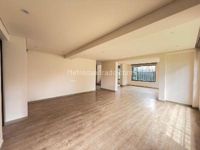 Apartamento de 3 alcobas en venta en Pasadena, Bogotá, 156 m² · foto 4 de 20