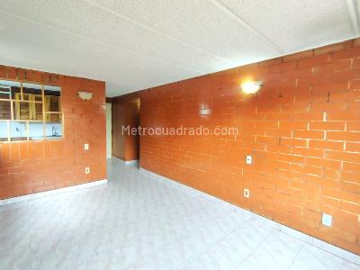 Apartamento de 3 alcobas en arriendo en Ciudadela Colsubsidio, Bogotá, 57 m² · foto 4 de 14